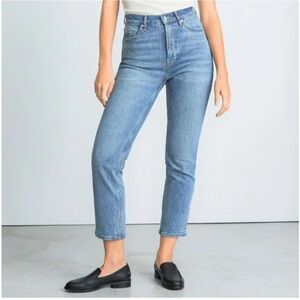 Everlane The Cheeky Jean Crop